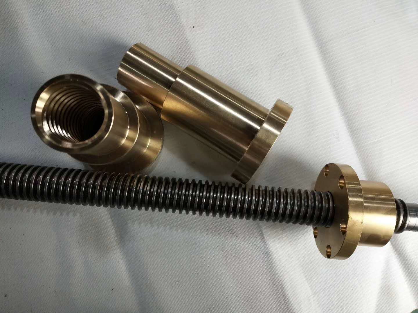 ����˿��